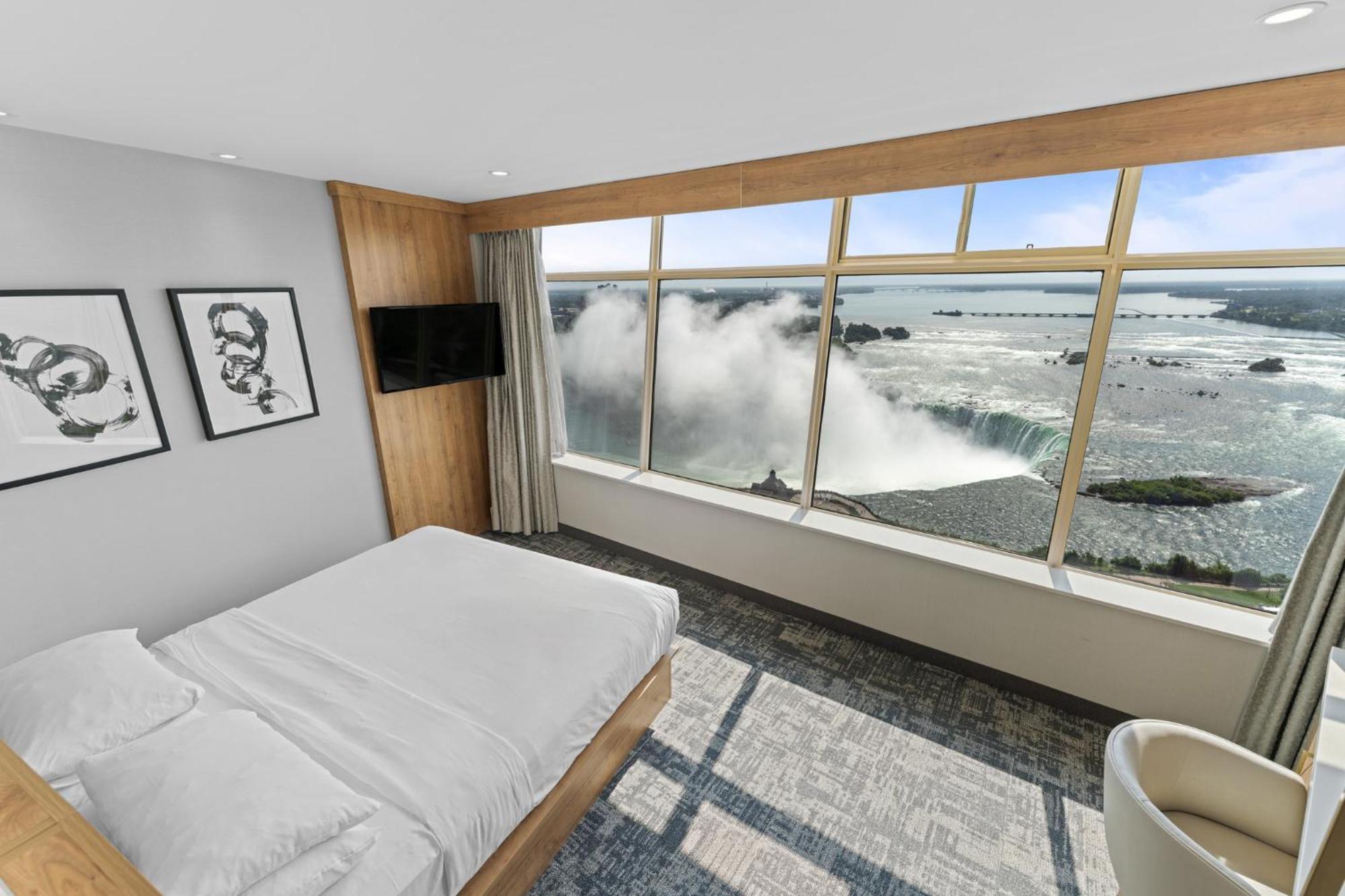 Tower Hotel At Fallsview Niagara Falls Exterior foto