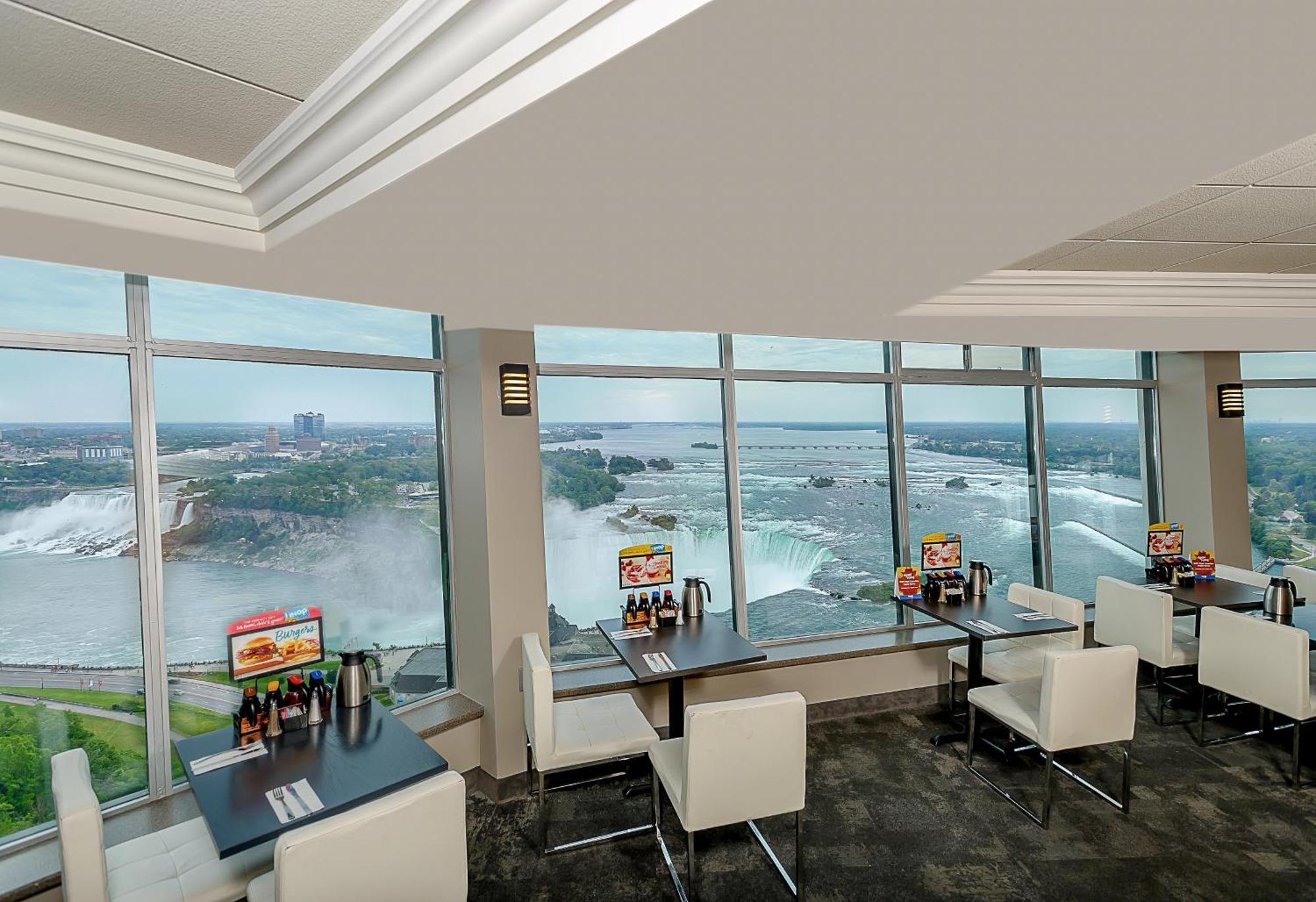 Tower Hotel At Fallsview Niagara Falls Exterior foto